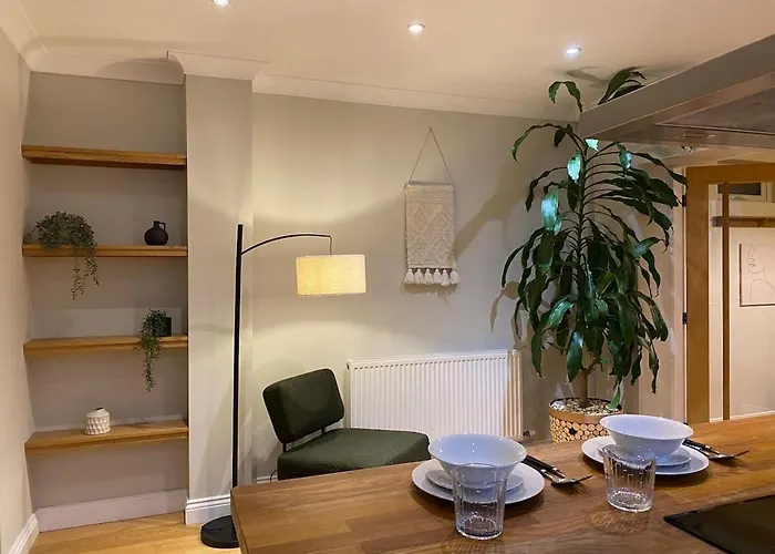 St Nicholas Haven Apartament *