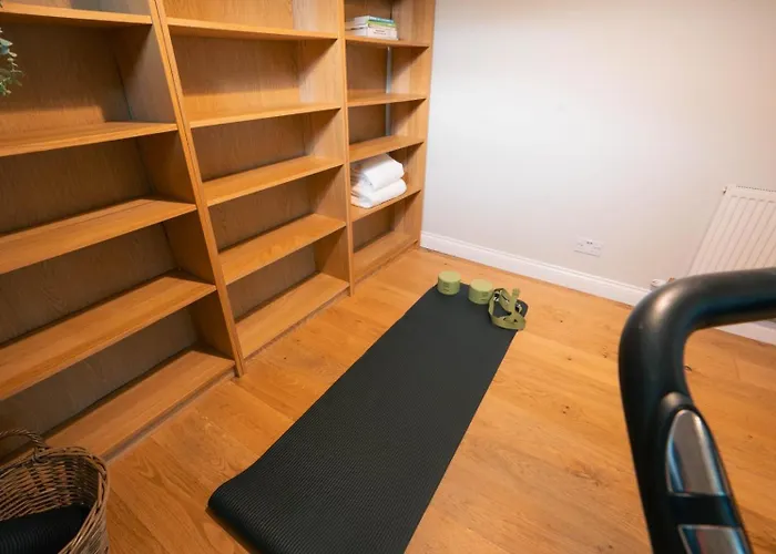 St Nicholas Haven Apartament *